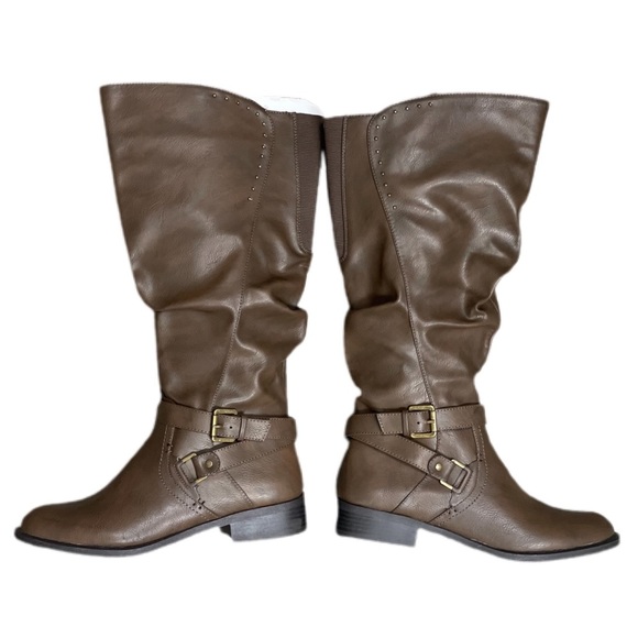 White Mountain- Brown Ruched Liona Boot - Size 8 Wide Calf - NIB! - Picture 9 of 13